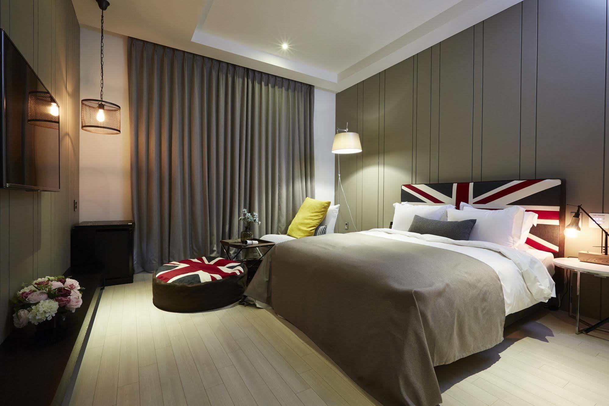 Chungbuk Inno City Namoo Hotel Eumseong Exterior foto